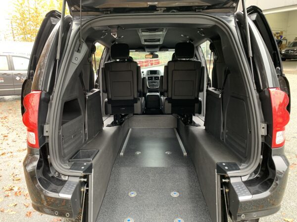 2020 Savaria Rear Entry for Dodge Grand Caravan Premium Plus