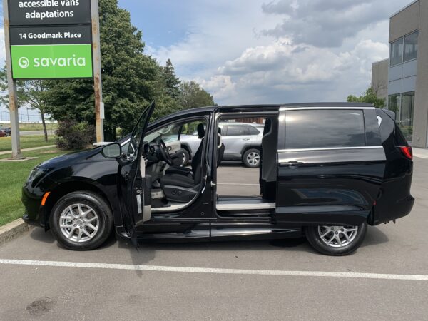 2024 Savaria Side Entry for Chrysler Grand Caravan SXT