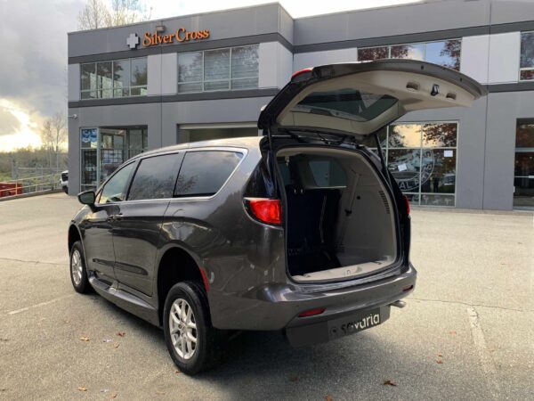 2022 Chrysler Grand Caravan - Side Entry