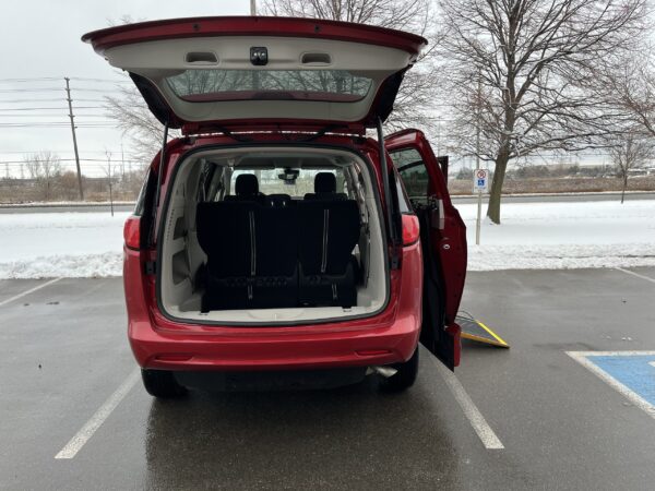 2024 Savaria Side Entry for Chrysler Grand Caravan SXT