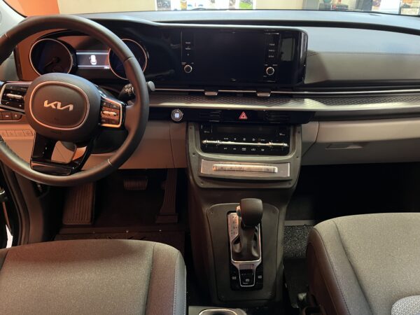 2024 Driverge Side Entry for 2024 Kia Carnival LX