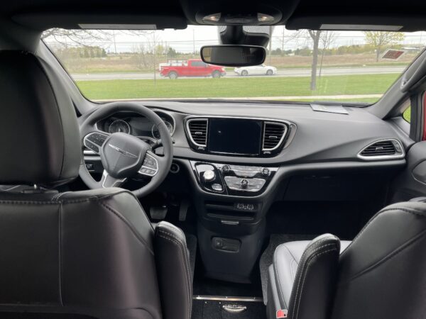 2025 Driverge Side Entry for Chrysler Grand Caravan